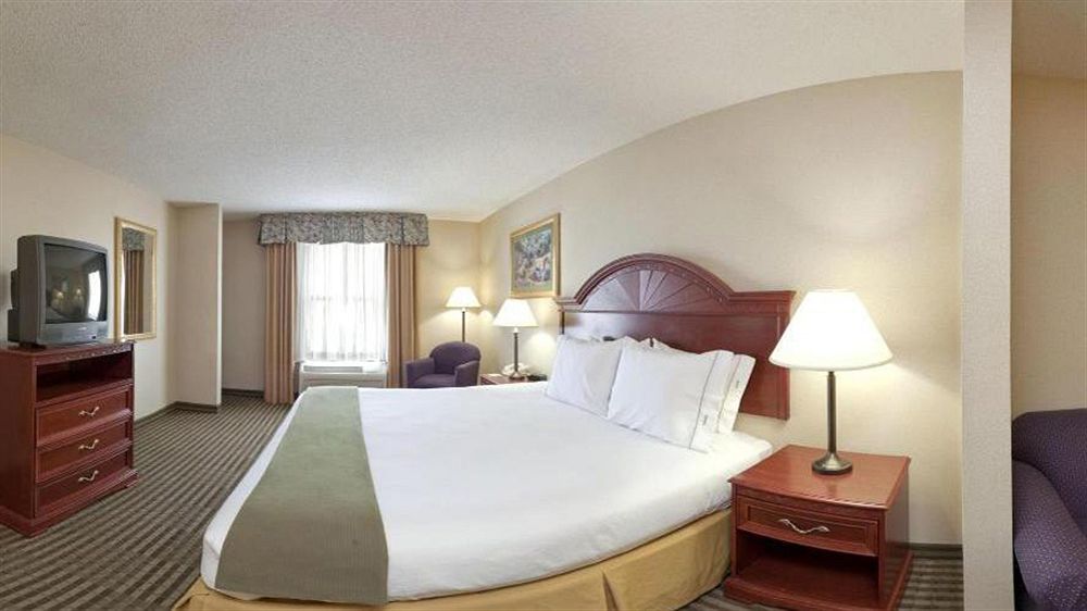 Holiday Inn Express Hotel & Suites Circleville By Ihg Eksteriør bilde