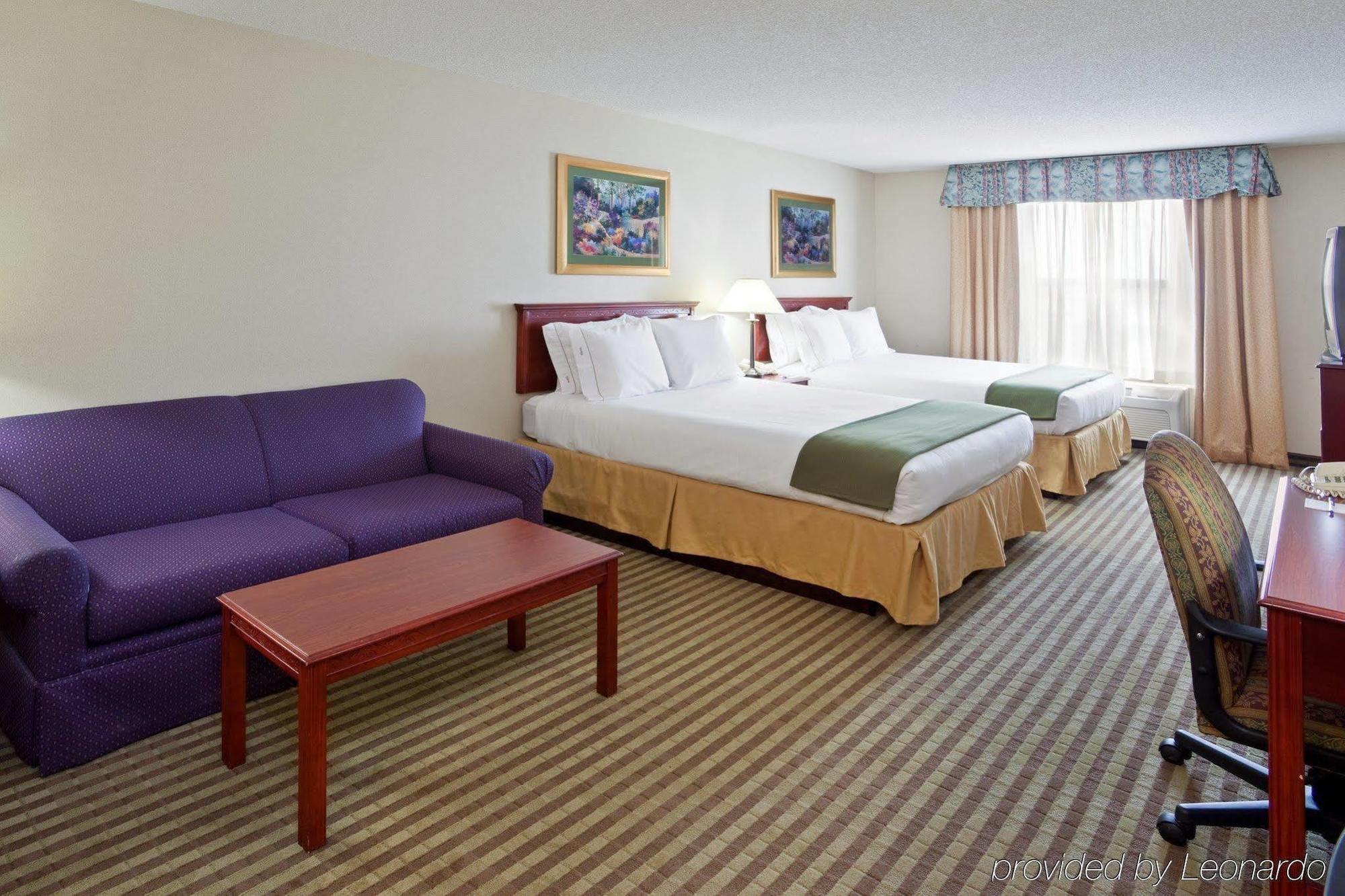 Holiday Inn Express Hotel & Suites Circleville By Ihg Eksteriør bilde