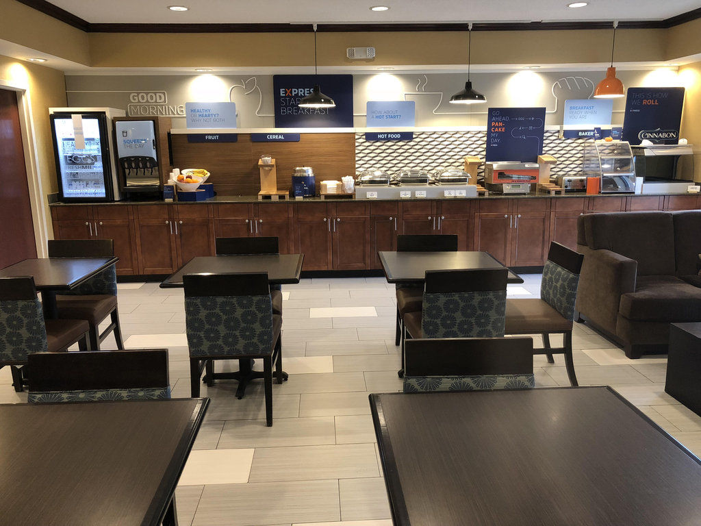 Holiday Inn Express Hotel & Suites Circleville By Ihg Eksteriør bilde
